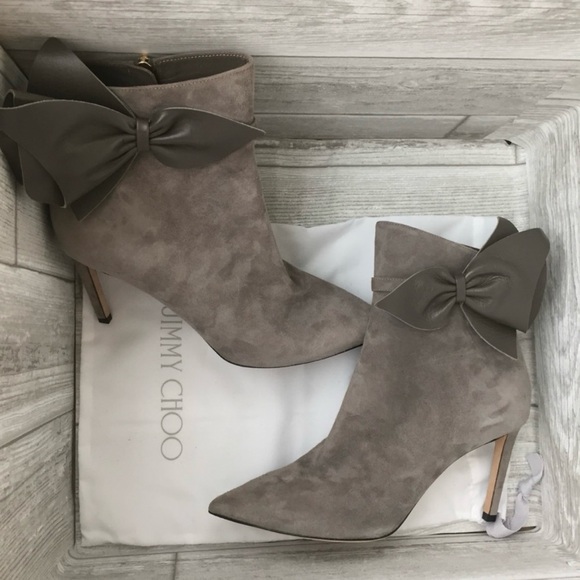 Auth Jimmy Choo Kassidy Suede Booties Bow Pointed Toe Ankle Boots Stilettos 39.5 - Picture 6 of 16